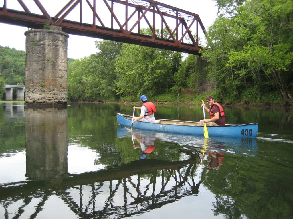 things to do near the caney fork river