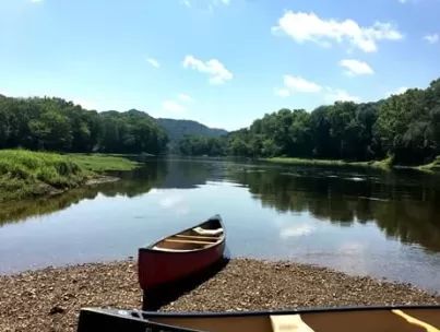Paddle Into Summer: Memorial Day Weekend Kicks Off Canoe & Kayak Season on the Caney Fork River