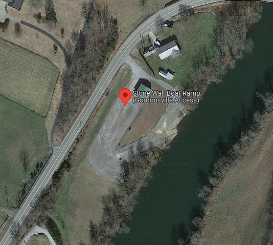 stone wall caney fork river access point
